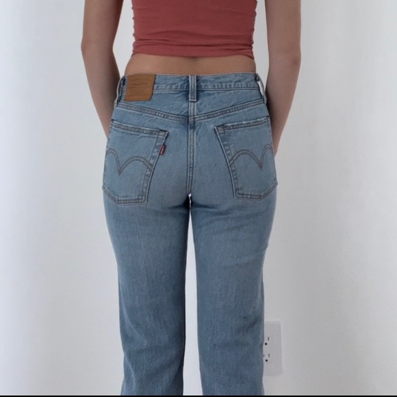 Levi’s Wedgie Jeans - Picture 3 of 3